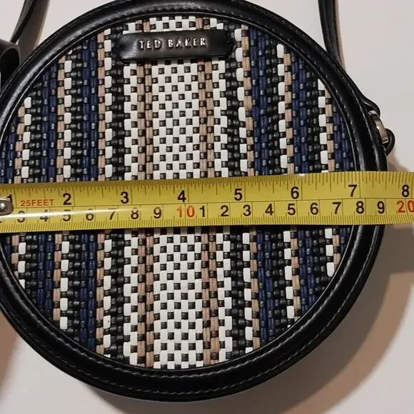 Ted Baker Armara Woven Circle Crossbody - Picture 8 of 10